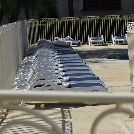 T2 climatisé à l'Ile d'Or avec piscine près de la plage La Londe-les-Maures Esterno foto